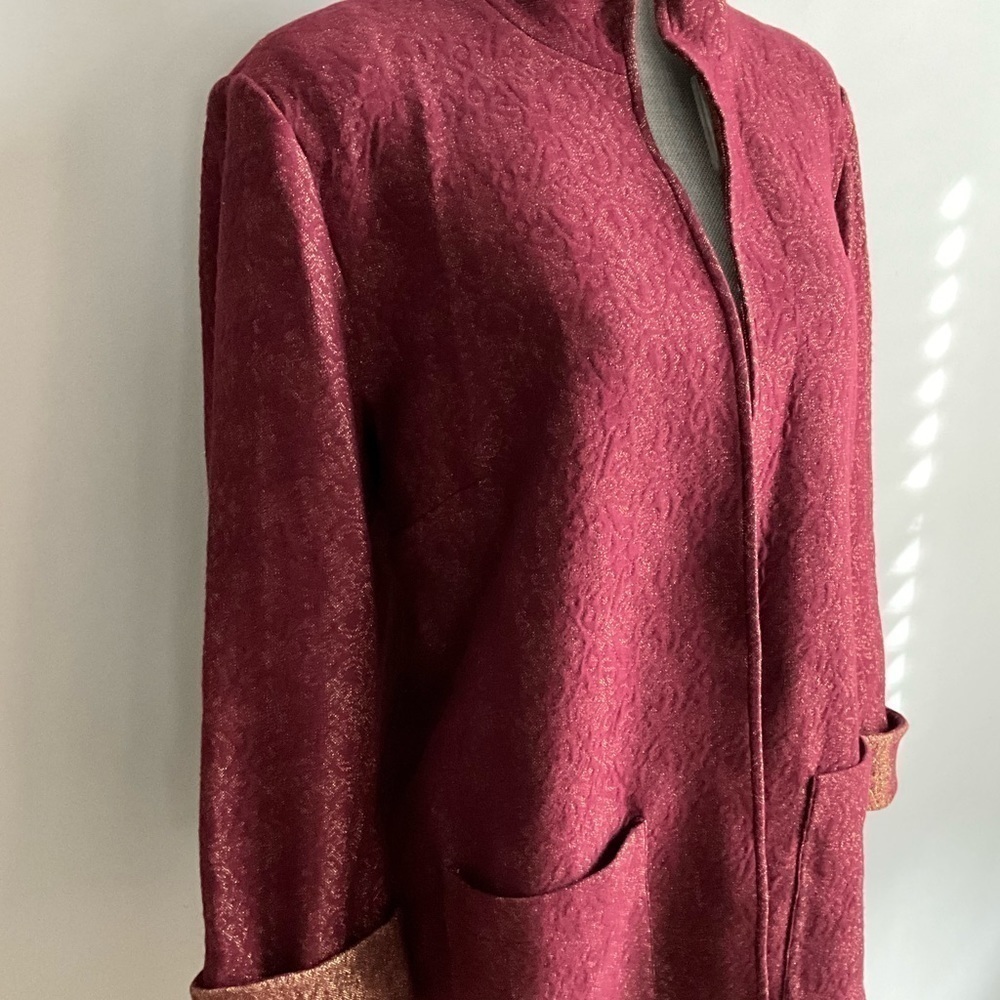 CHICO'S | LONG JACKET SIZE 2 BURGUNDY GOLD - Picture 2 of 10